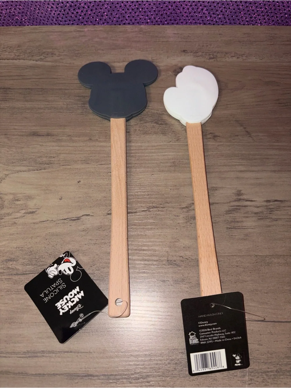 🏝️🎉Disney Mickey Mouse & Glove Silicone Spatula Set NWT Wooden Handle Kitchen
